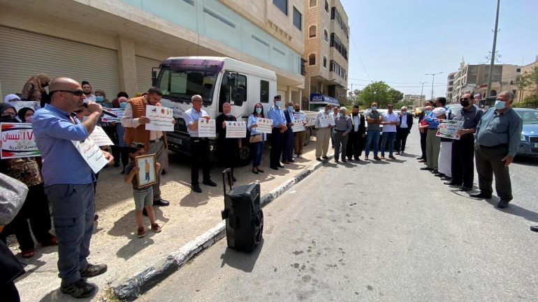 עצרות תמיכה בבית לחם (מימין) ושכם (משמאל) לציון יום האסיר הפלסטיני (ופא, 18 באפריל 2021)