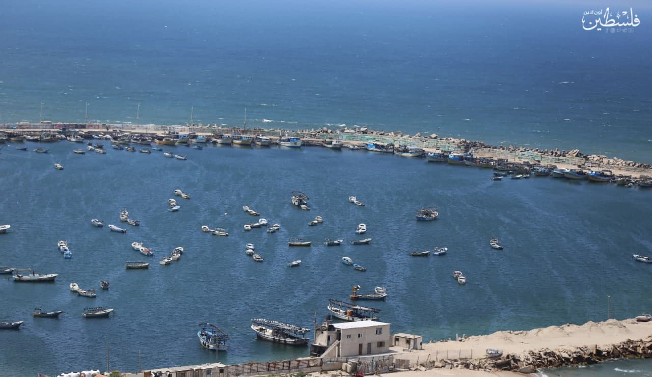 The closure of the fishing zone off the Gaza Strip coast (Palinfo Twitter account, April 26, 2021).