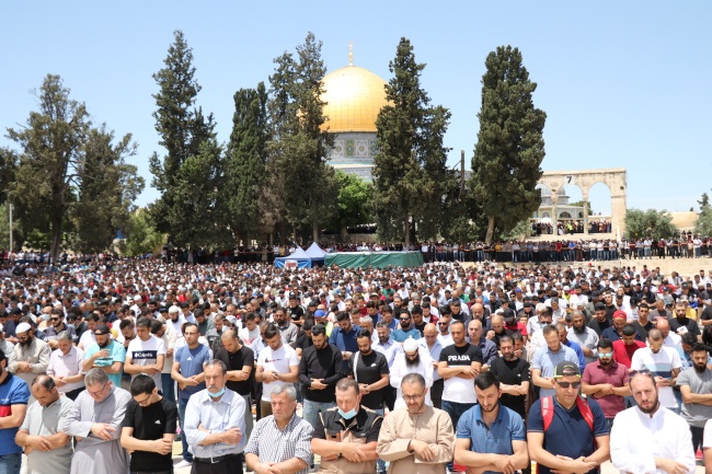 תפילת יום השישי האחרון של חודש רמצ'אן בהר הבית (ופא, 7 במאי 2021)