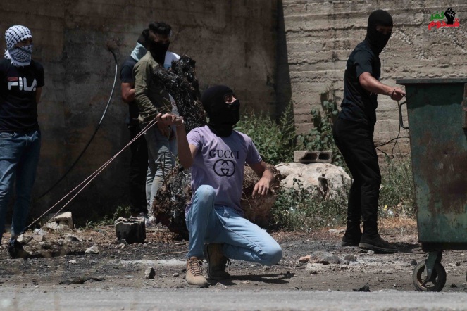 Palestinians riot in Kafr Qaddum (west of Nablus) (QudsN Facebook page, May 28, 2021).