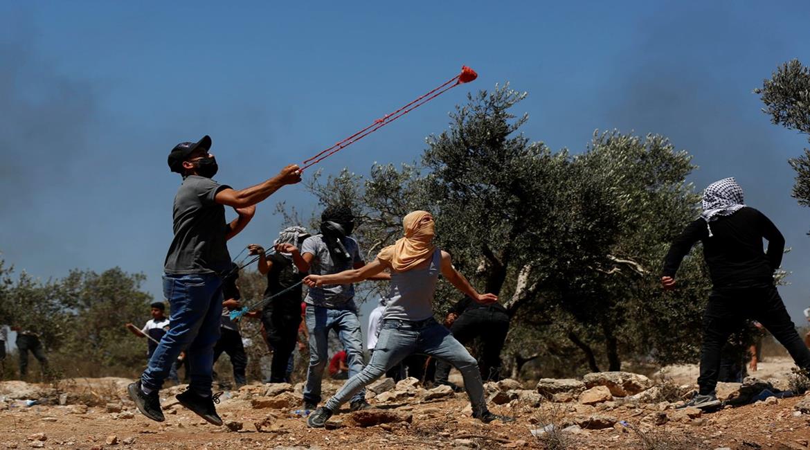 Palestinians riot against Israeli security forces in Jabal Sabih (Wafa, July 2, 2021).