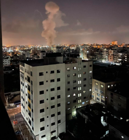 IDF attack following the launching of an incendiary balloon (QudsN Facebook page, July 3, 2021). 