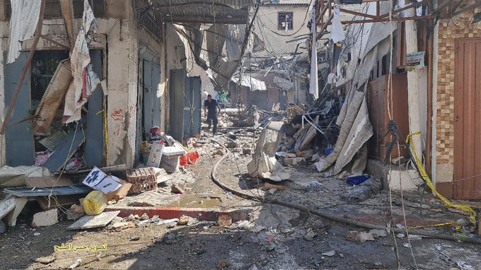 The aftermath of the explosion in the al-Zawiya market in the center of Gaza City (Twitter account of journalist Hassan Aslih, July 22, 2021).