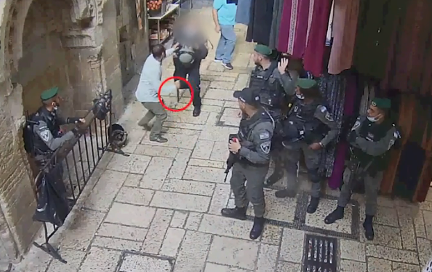 CCTV documentation of the stabbing attack