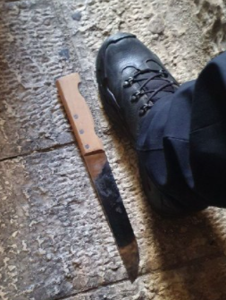 The knife used in the attack (Israel Police Force spokesman's unit, September 10, 2021).