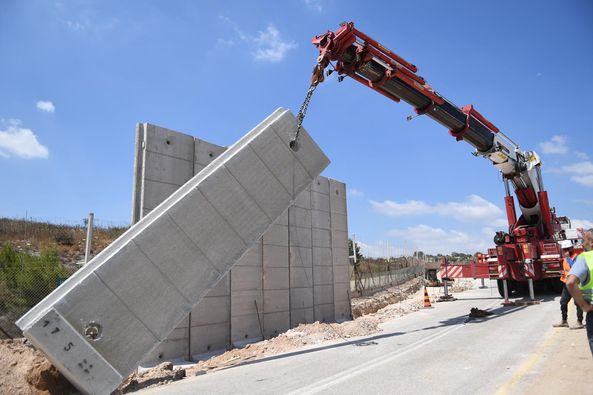 העבודות להקמת הגדר בצפון השומרון (דף הפייסבוק של משרד הביטחון, 22 ביוני 2022)