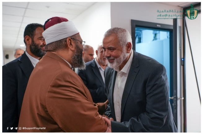 Isma'il Haniyeh and the organization's secretary general, Sheikh Muhammad al-Saghir (International Organization to Support the Prophet of Islam Twitter account, July 12, 2023).