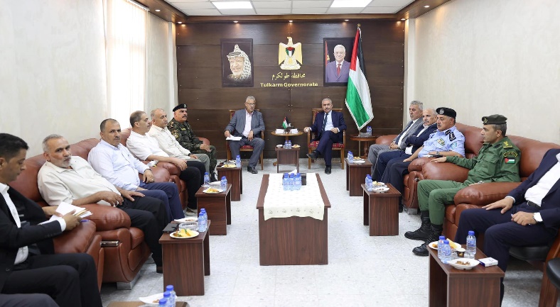 Muhammad Shtayyeh meets with the heads of the Palestinian security forces (Muhammad Shtayyeh's Facebook page, July 22, 2023).