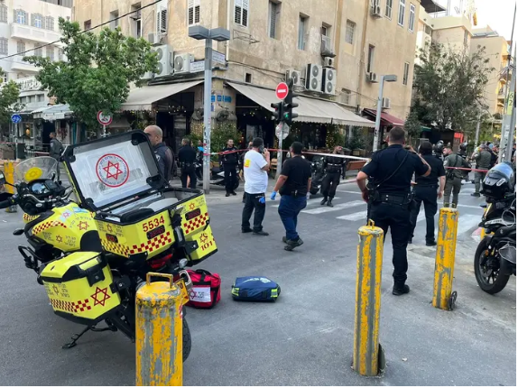 The scene of the shooting in Tel Aviv (Israel Police Force spokesman's unit and Magen David Adom, August 5, 2023).