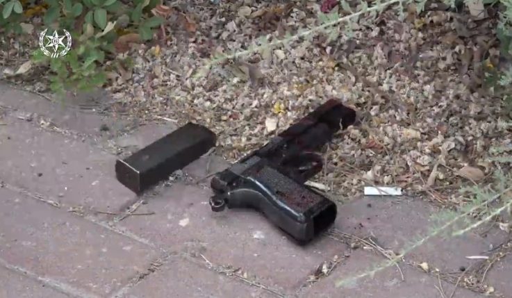 The gun used in the attack (Israel Police Force spokesman's unit, August 1, 2023)