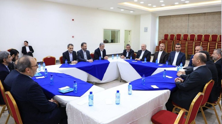 The Iranian foreign minister meets in Beirut with the Hamas and PIJ leaderships. Al-Arouri sits on the right side of the picture (Twitter account of Hazem Kallas, head of AlarabyTV's Tehran office, August 31, 2023)