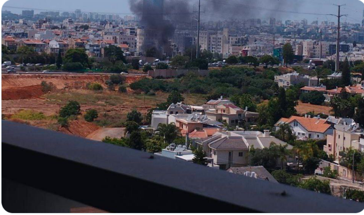 תיעוד נפילה בבני ברק (חשבון X של שהאב, 26 במאי 2024)