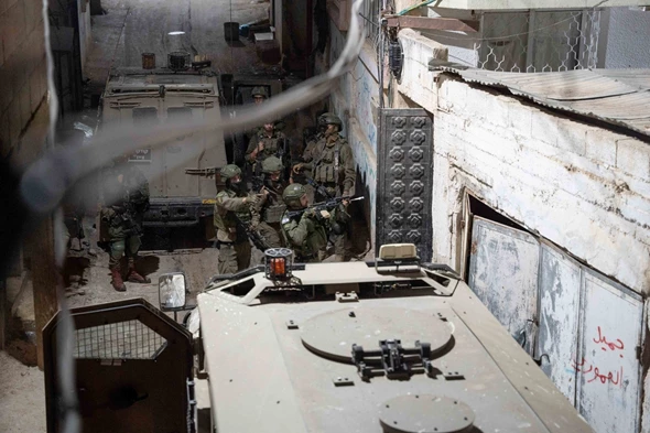 Israeli security forces in the al-Far'a refugee camp.