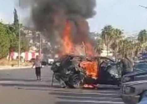 Samer Mahmoud al-Hajj's car on fire in Sidon (Khaled bin Farhan's X account, August 9, 2024).