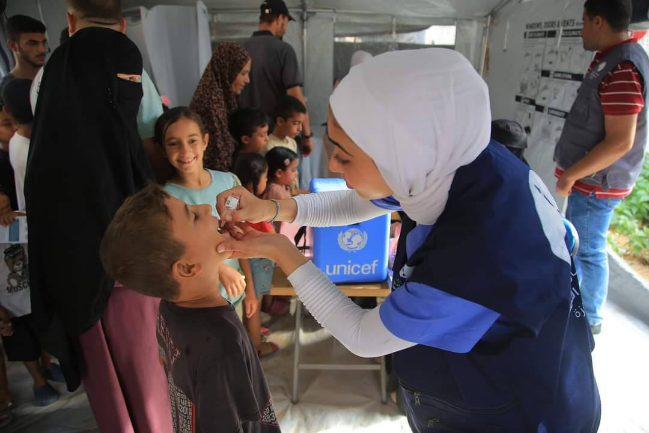 Vaccinating children against polio in the northern Gaza Strip (ministry of health in Gaza Telegram channel, September 10, 2024)